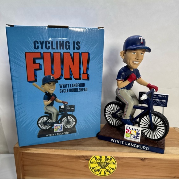 Wyatt Langford Texas Rangers Bobblehead Cycling Is Fun! SGA 5/12/25 - Picture 1 of 12